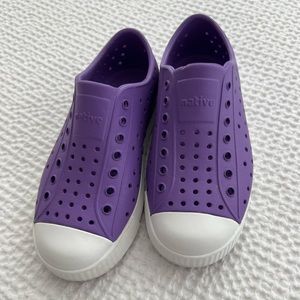 Jefferson Natives purple/white size 13